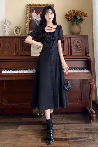 Beyprern Vintage Sexy A-line Skirt Pleated Square Neck Bubble Sleeve Stereo Cut Design Temperament Mid-length Black Dress for Women 2024