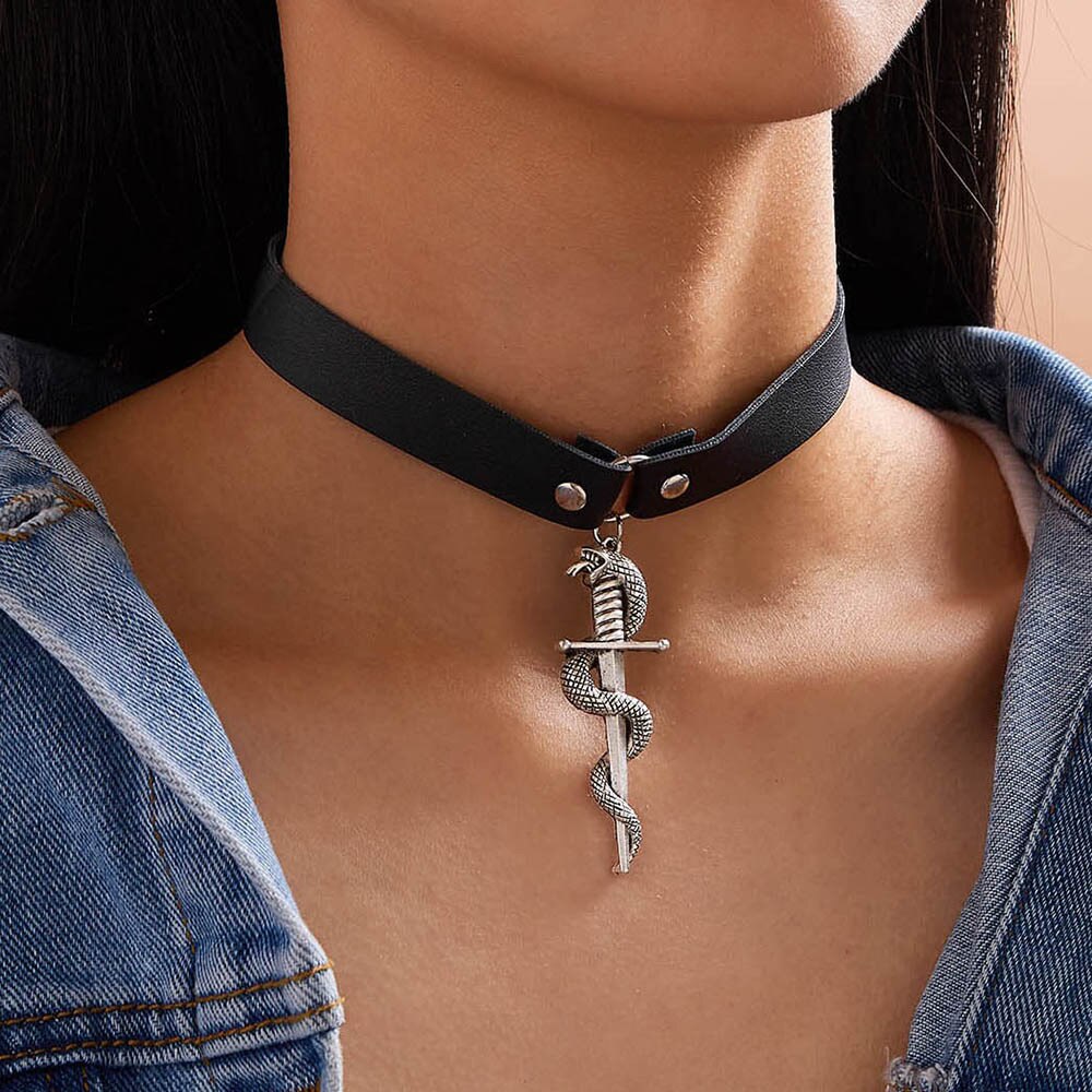 DIEZI Vintage Gothic Collar Necklaces Men Women Snake Necklaces Black PU Leather Choker Necklaces Gift Statement Jewelry Fashion