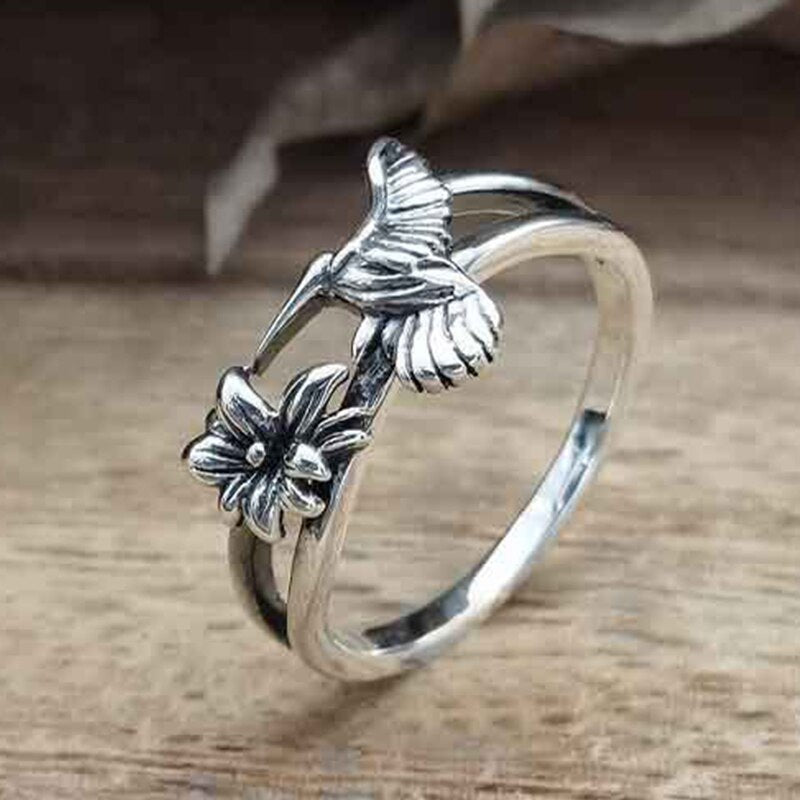 Vintage Animal Opening Ring For Women Daisy Flower Lotus Hummingbird Bee Branches Adjustable Rings Female Statement Jewelry Gift