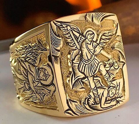2021 New Arrival Women's Ring Fashion Golden Ancient Greek Mythology and Legend Gift Luxury Jewelry for Men Memorial Rings