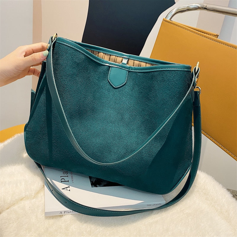 2021 New Winter Shoulder Bag High Quality Faux Suede Women Handbag Designer Large Capacity Ladies Tote Bag Female Messenger Bag