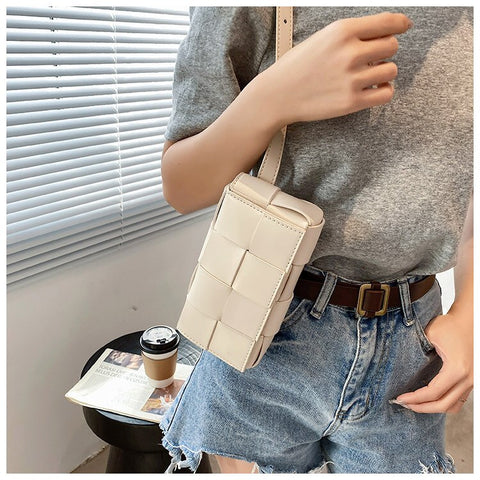 Beyprern Leather Woven Small Waist Bags For Women Luxury Brand Bag Luxury Weave Cassette Waist Belt Bag Trend Chest Pouch Female