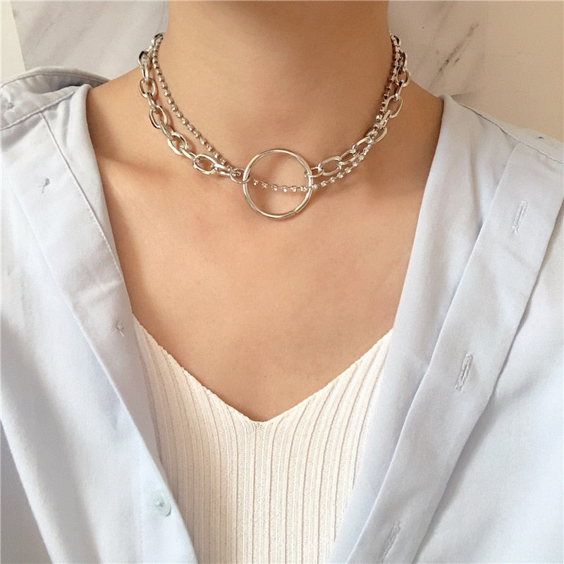 New Fashion Imitation Pearls Choker Necklace Female Necklaces for Women Silver Color Coin Pendant Sweater chain Jewelry