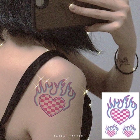 Back to school  Love Flame Fake Tattoo Heart Stickers Waterproof Lasting Sexy Female Watercolor Tattoo Body Art Arm Temporary Tattoos Stickers