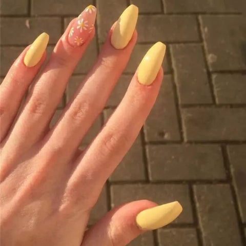 24pcs fake nail with design Coffin Shaped Fake Nails Summer Cute Yellow Flower Pattern Ballet Nails Art with Glue Beauty Acrylic