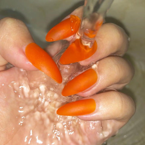 24Pcs Full Cover press on Pointed Head Scrub Fresh Temperament Orange false nails matte Wearable Stiletto Fake Nails with Glue