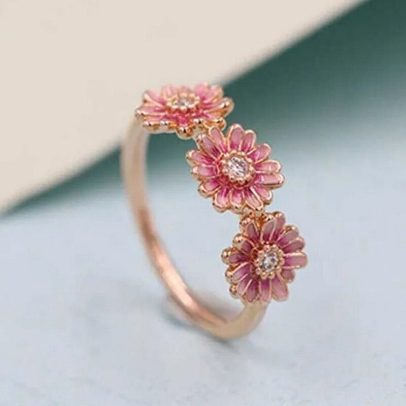 Korean Fashion Pink Daisy Flower Rings For Women Luxury Shiny Zircon Sunflower Finger Ring Girl Wedding Party Statement Jewelry