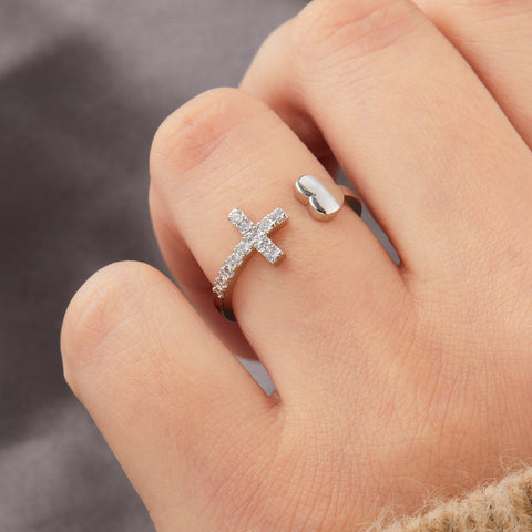 Alloy Rhinestone Cross Heart Ring For Women Simple Geometric Heart Adjustable Opening Ring Wedding Party Fashion Jewelry Gifts