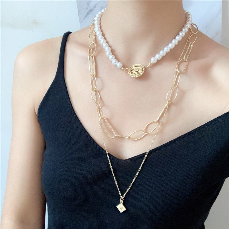 New Fashion Imitation Pearls Choker Necklace Female Necklaces for Women Silver Color Coin Pendant Sweater chain Jewelry