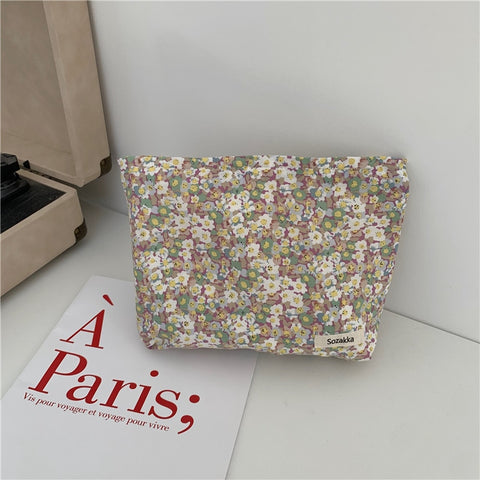Beyprern Floral Cosmetic Bag Cotton Fabric Women Make Up Storage Pouch Japan Style Zipper Cosmetic Pouch Vintage Phone Clutch Beauty Case