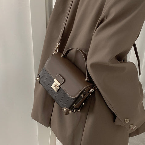 Women's bag Crocodile pattern Handbag fashion Vintage small square bag versatile messenger cross body bag