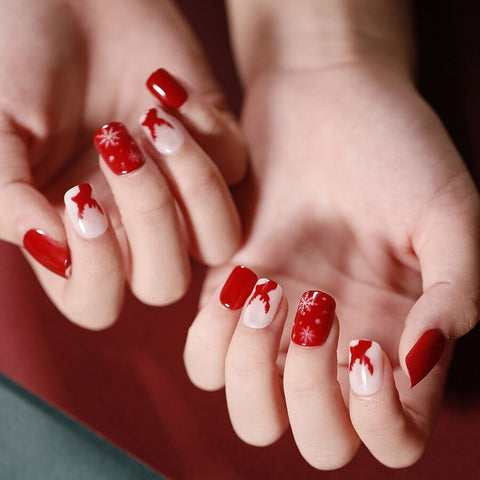Beyprern Christmas Nail Art 24Pcs Square Short Press On Nails Red Reusable Full Cover False Nail Tips Holiday Nails