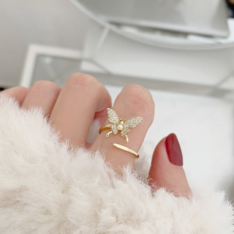 Fashion Crystal Zircon Butterfly Rings For Women Shiny Rhinestone Insect Adjustable Finger Ring Minimalist French Jewlery Gifts