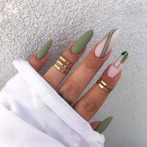 Beyprern 24pcs false nails matte Green Nails Patch with glue Removable Long Paragraph Fashion Manicure press on Nail tips free shipping
