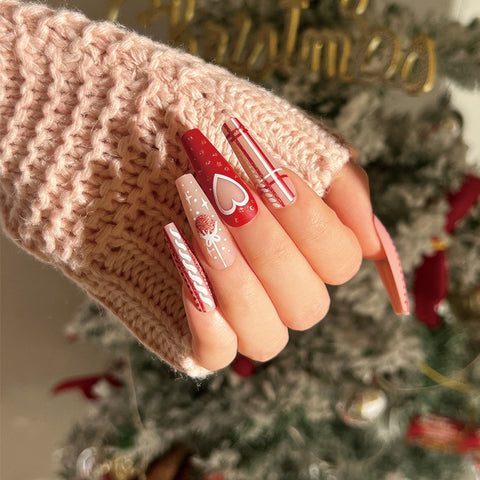 Beyprern Christmas Manicure 24Pcs Press On Nails Long Coffin Matte False Nails Red Detachable Fake Nail Heart Design Full Cover Ballerina